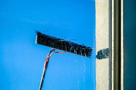 Crystal-Clear Window Cleaning: Why Pure-Water Poles Beat Hand Squeegees on 2nd-Story Glass Thumbnail
