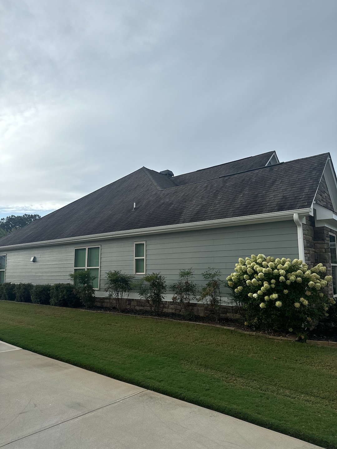 Roof washing in Jefferson, Ga